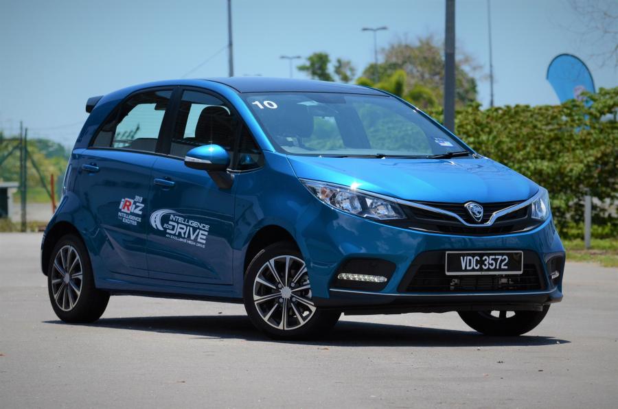  Proton Iriz 2019 года  (фото 5 из 8)